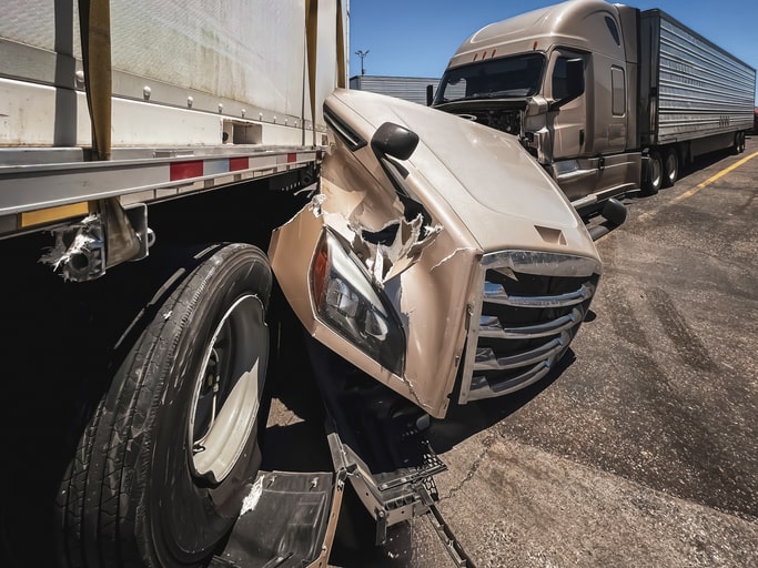 Truck Crash, Injury & Fatality